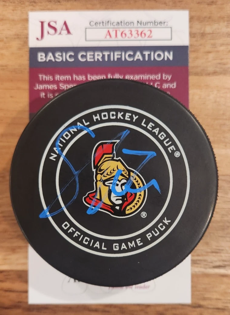 Tim Stutzle Signed Official NHL Game Puck w/ JSA COA #AT63362 Ottawa Senators