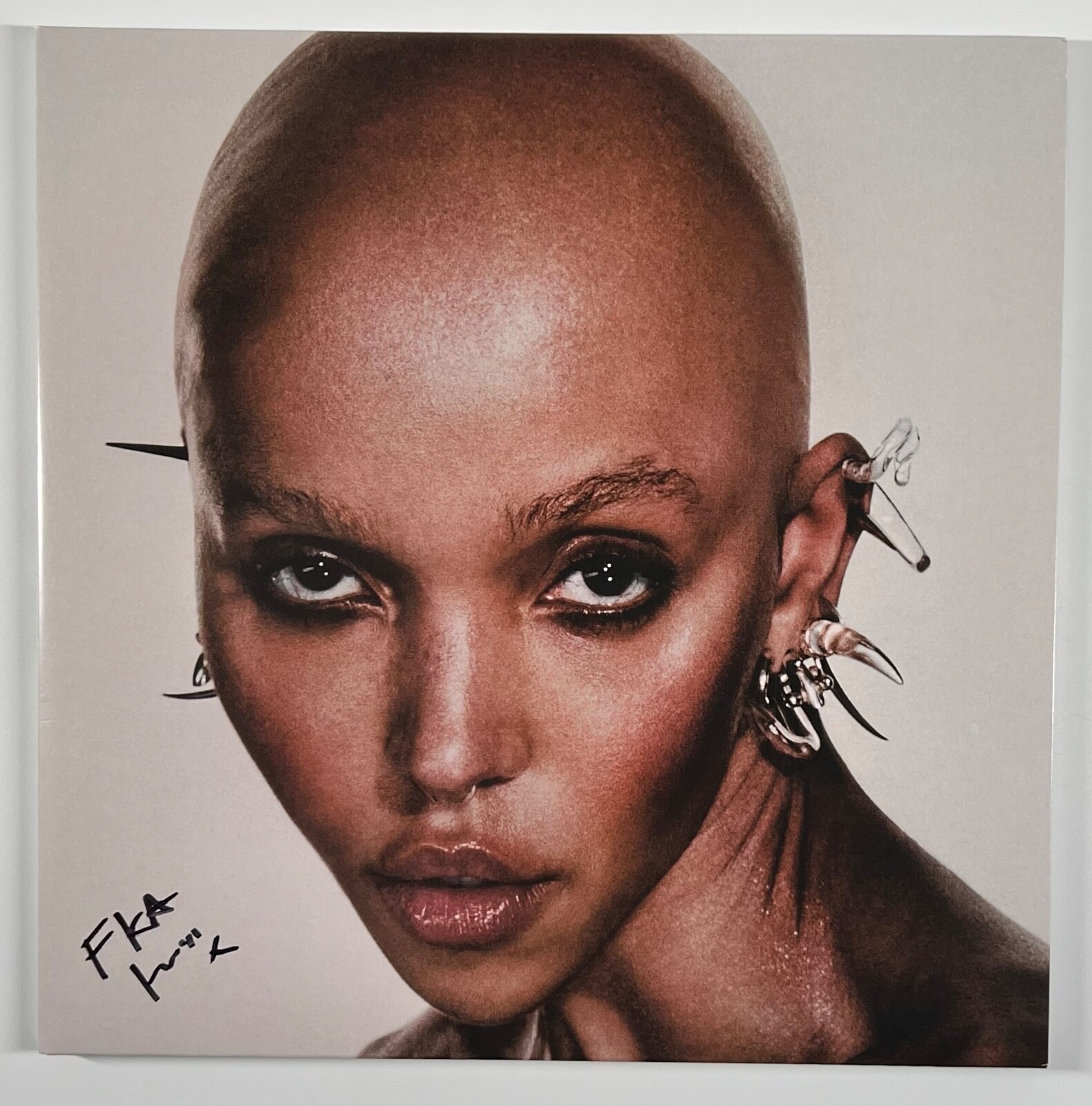 FKA Twigs JSA Signed Autograph Record Vinyl Eusexua