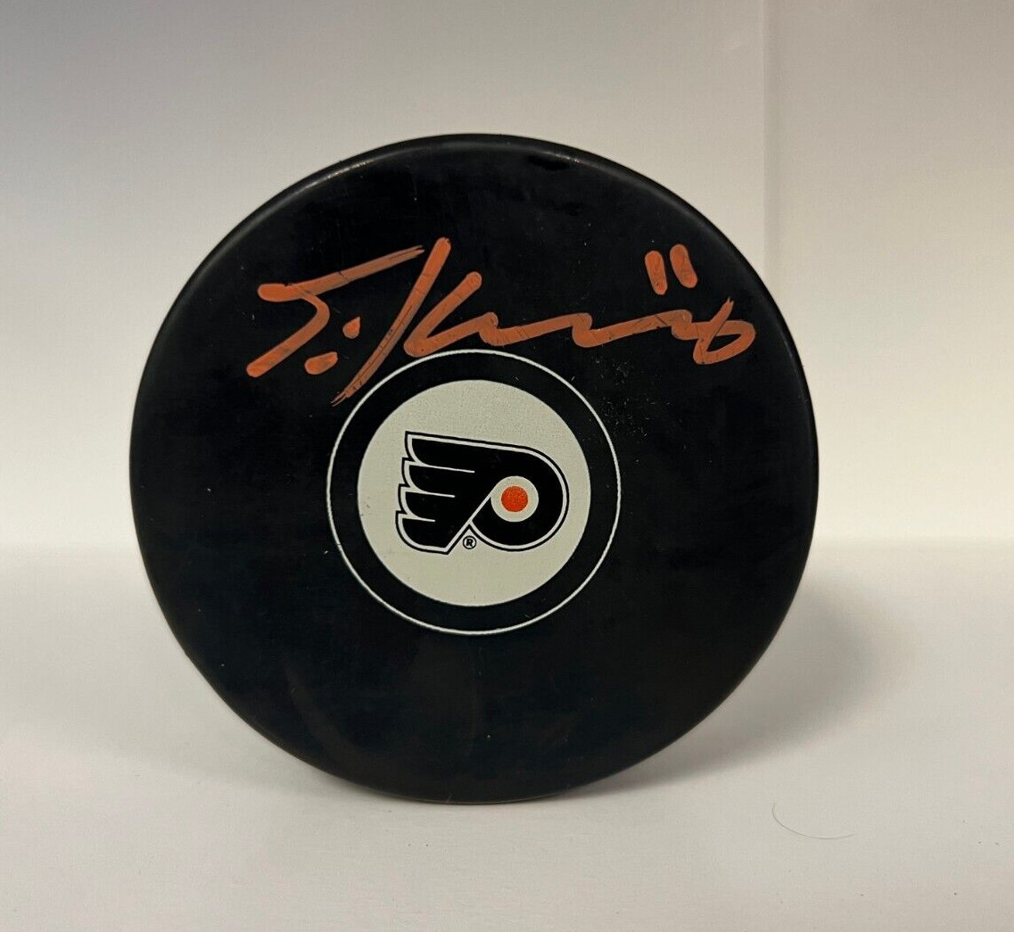 TRAVIS KONECNY PHILADEPHIA FLYERS SIGNED AUTOGRAPHED HOCKEY PUCK JSA AUTH *