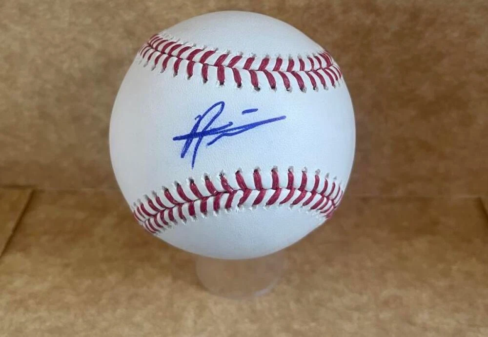 JOHAN ROJAS PHILLIES 