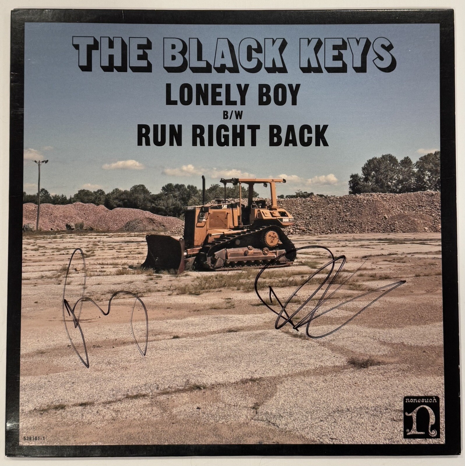 Black Keys Signed Autographed Lonely Boy B/W Run Vinyl Dan Patrick JSA COA