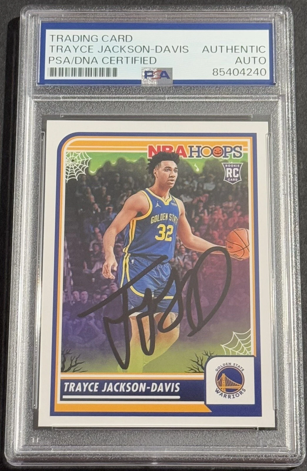 Trayce Jackson Davis Signed 2023-2024 NBA Hoops Rookie Card PSA/DNA Slabbed