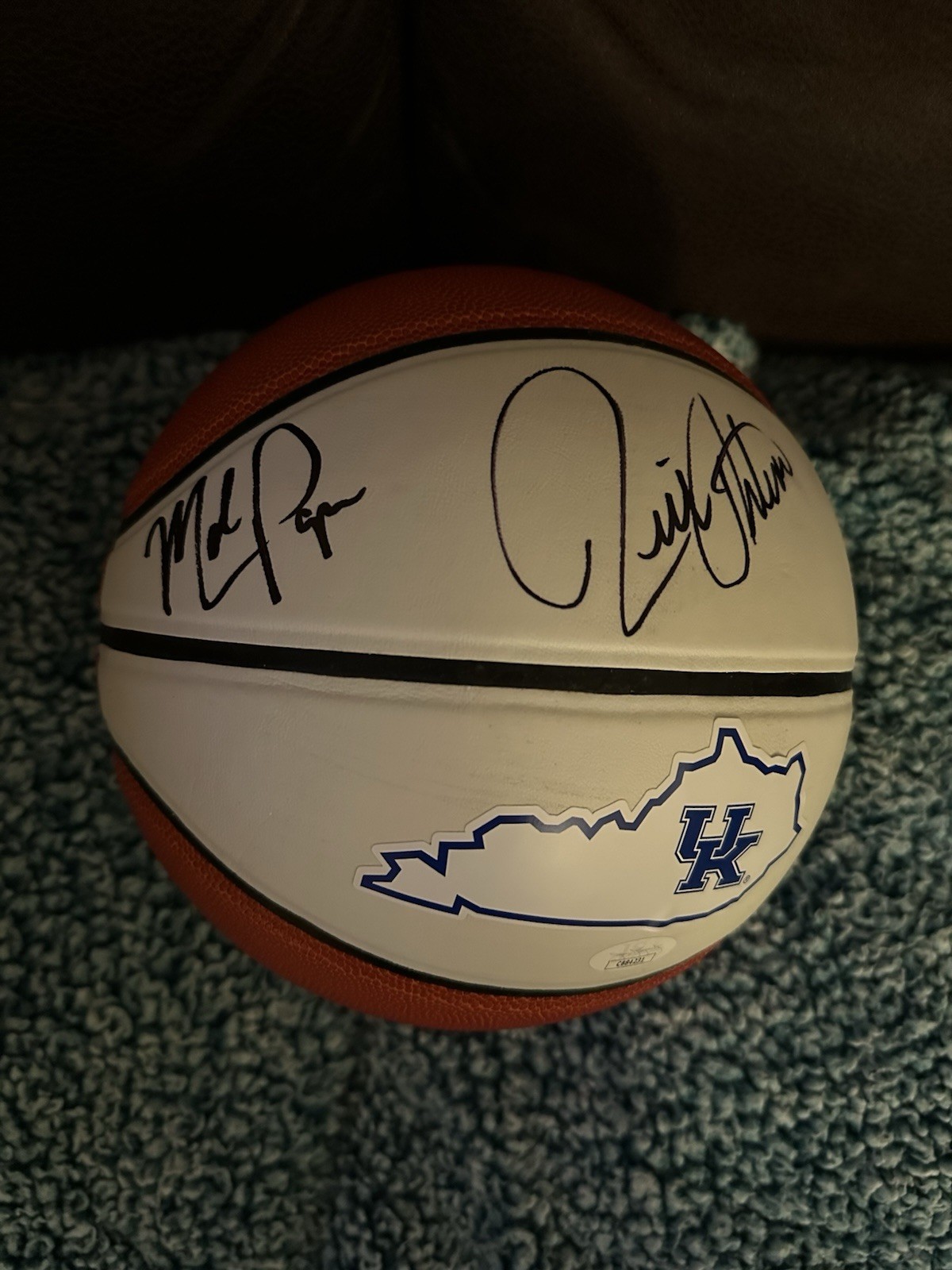 Rick Pitino & Mark Pope Signed Kentucky Basketball JSA COA Authentication