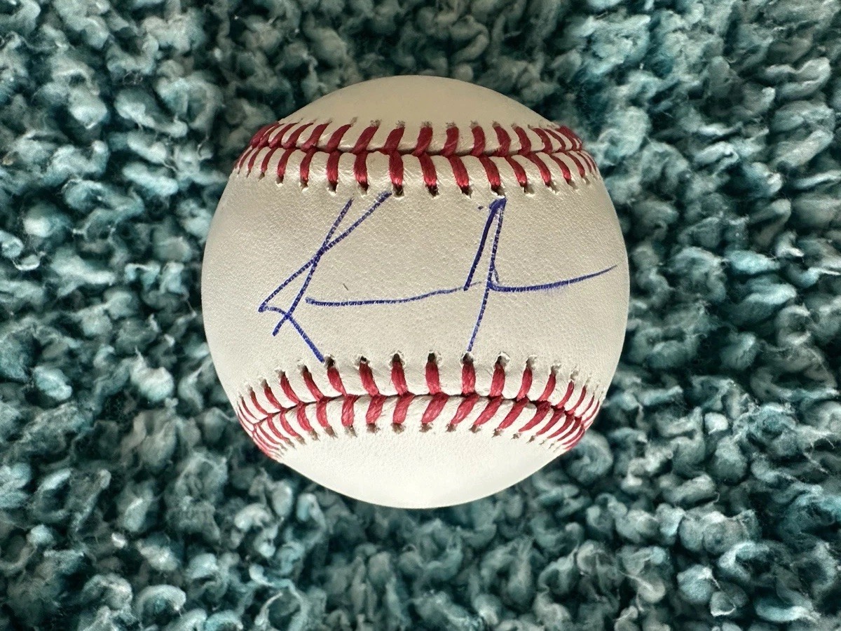 Keanu Reeves Signed Official Baseball Authentic ROMLB PSA/DNA Authenticated COA