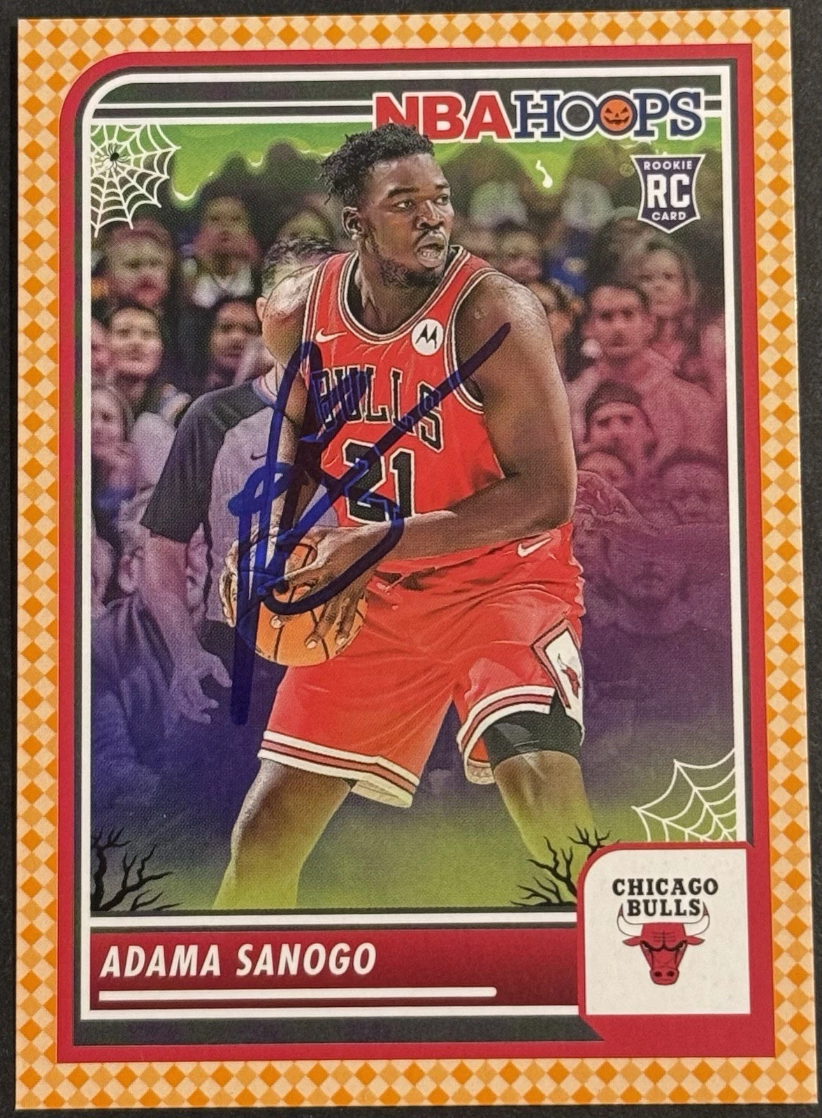 Adama Sanogo Signed 2023-24 NBA Haunted Hoops Rookie Card Bulls BAS Beckett COA