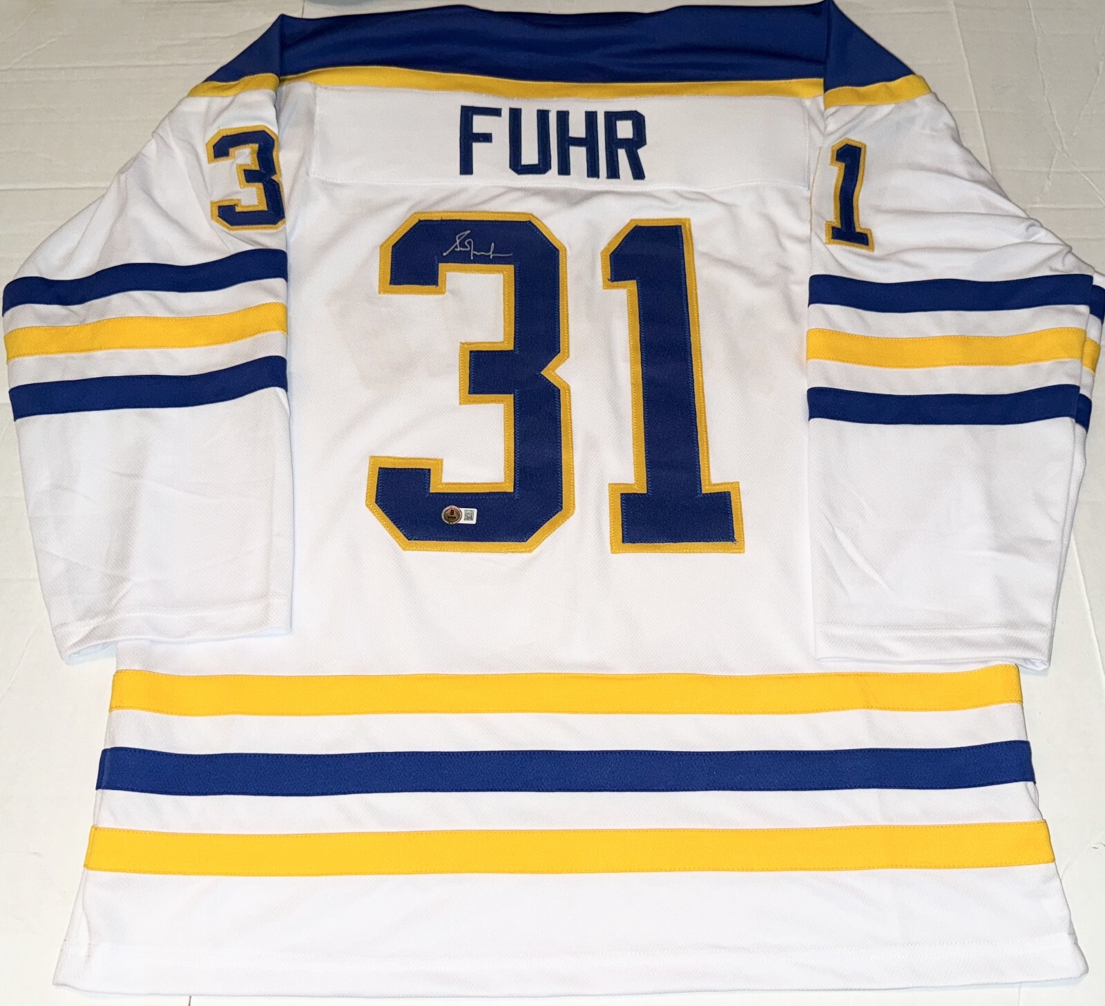Grant Fuhr Buffalo Sabres signed White Custom jersey Beckett Witnessed