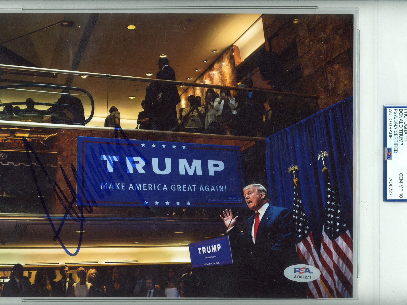 PSA/DNA President Donald J. Trump Signed Autographed 8x10 Photo PSA Gem Mt 10
