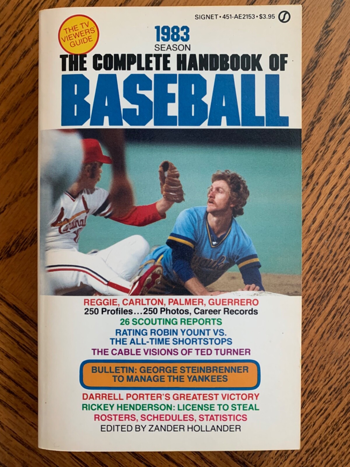 1983 MLB HANDBOOK OF BASEBALL VINTAGE PAPERBACK BOOK AMAZING CONDITION+RARE COLLECTIBLE MEMORABILIA