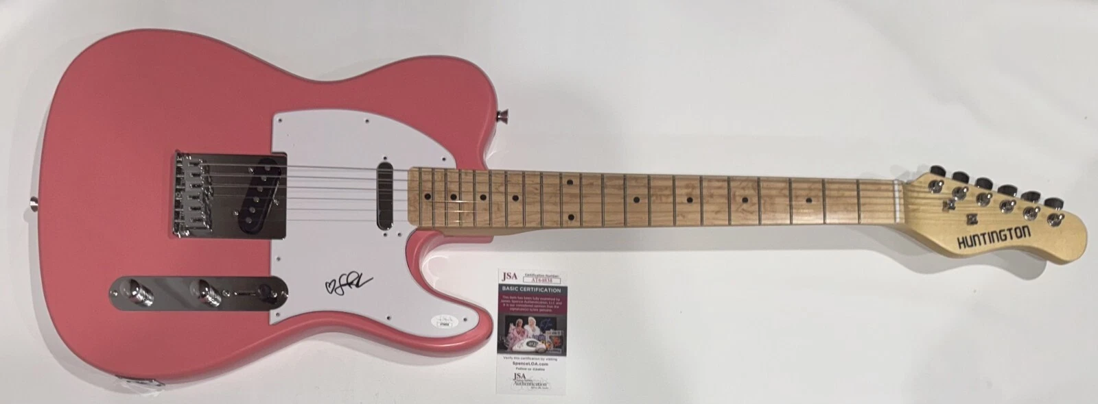 LISA LOEB SIGNED PINK ELECTRIC GUITAR STAY AUTOGRAPHED JSA COA