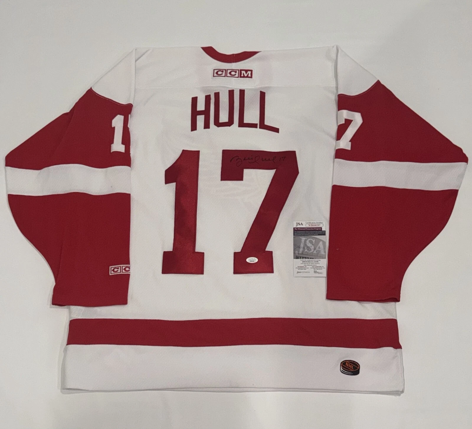 BRETT HULL SIGNED CCM DETROIT RED WINGS 2002 STANLEY CUP JERSEY JSA COA