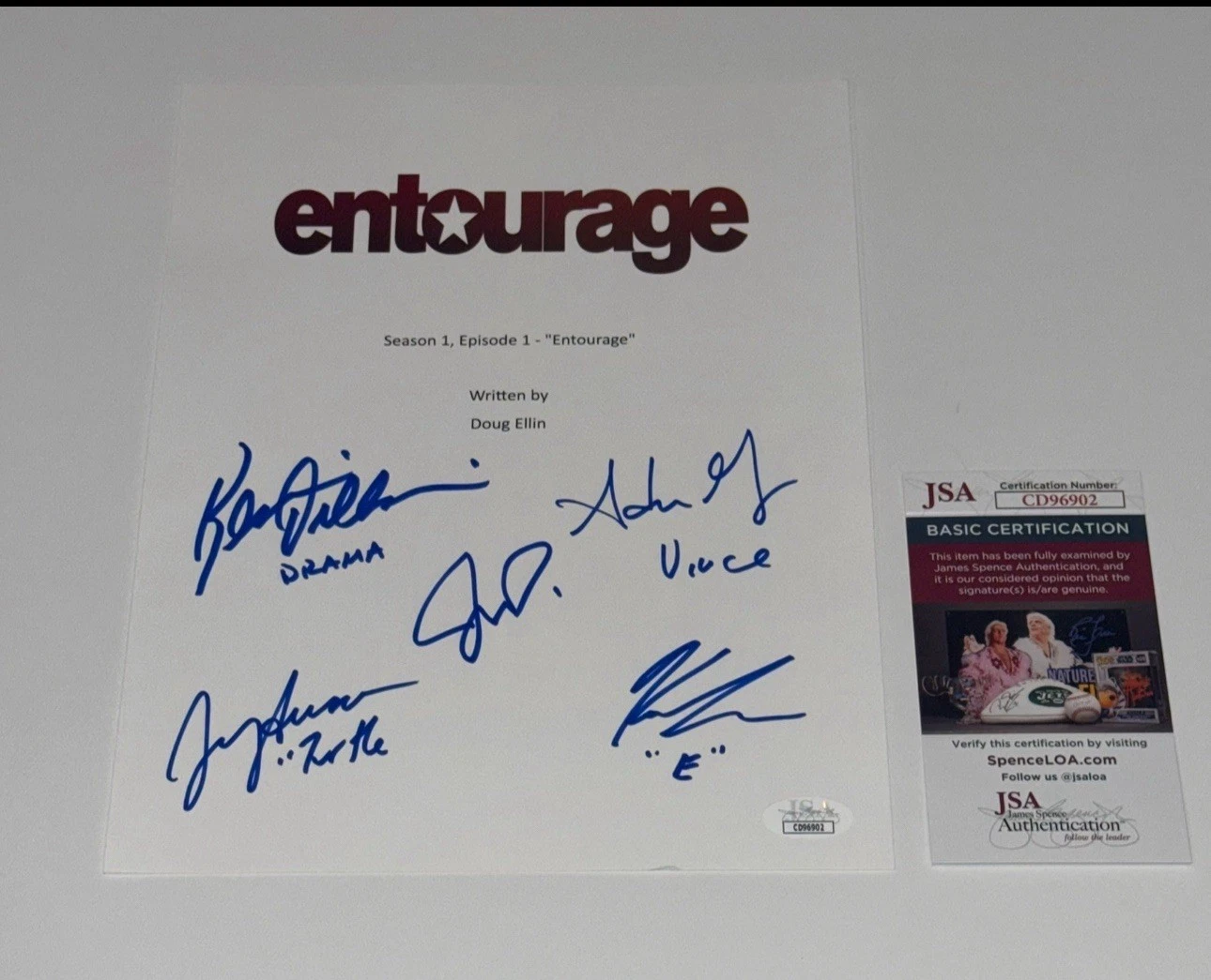 ENTOURAGE CAST SIGNED PILOT SCRIPT GRENIER PIVEN CONNOLLY DILLON FERRARA JSA COA