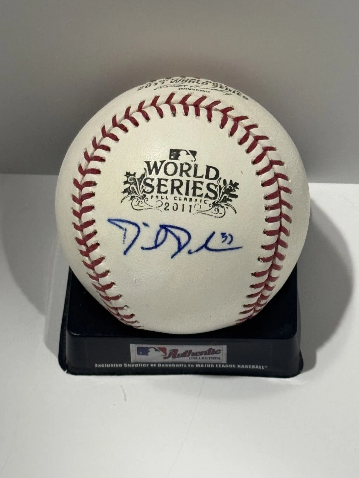 DANIEL DESCALSO SIGNED 2011 WORLD SERIES BASEBALL ST. LOUIS CARDINALS