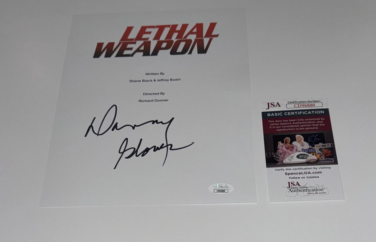 DANNY GLOVER SIGNED LETHAL WEAPON FULL MOVIE SCRIPT JSA COA