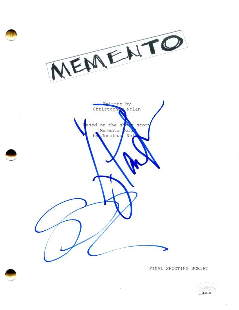 Guy Pearce & Joe Pantoliano Signed Autograph Memento Movie Script Screenplay JSA