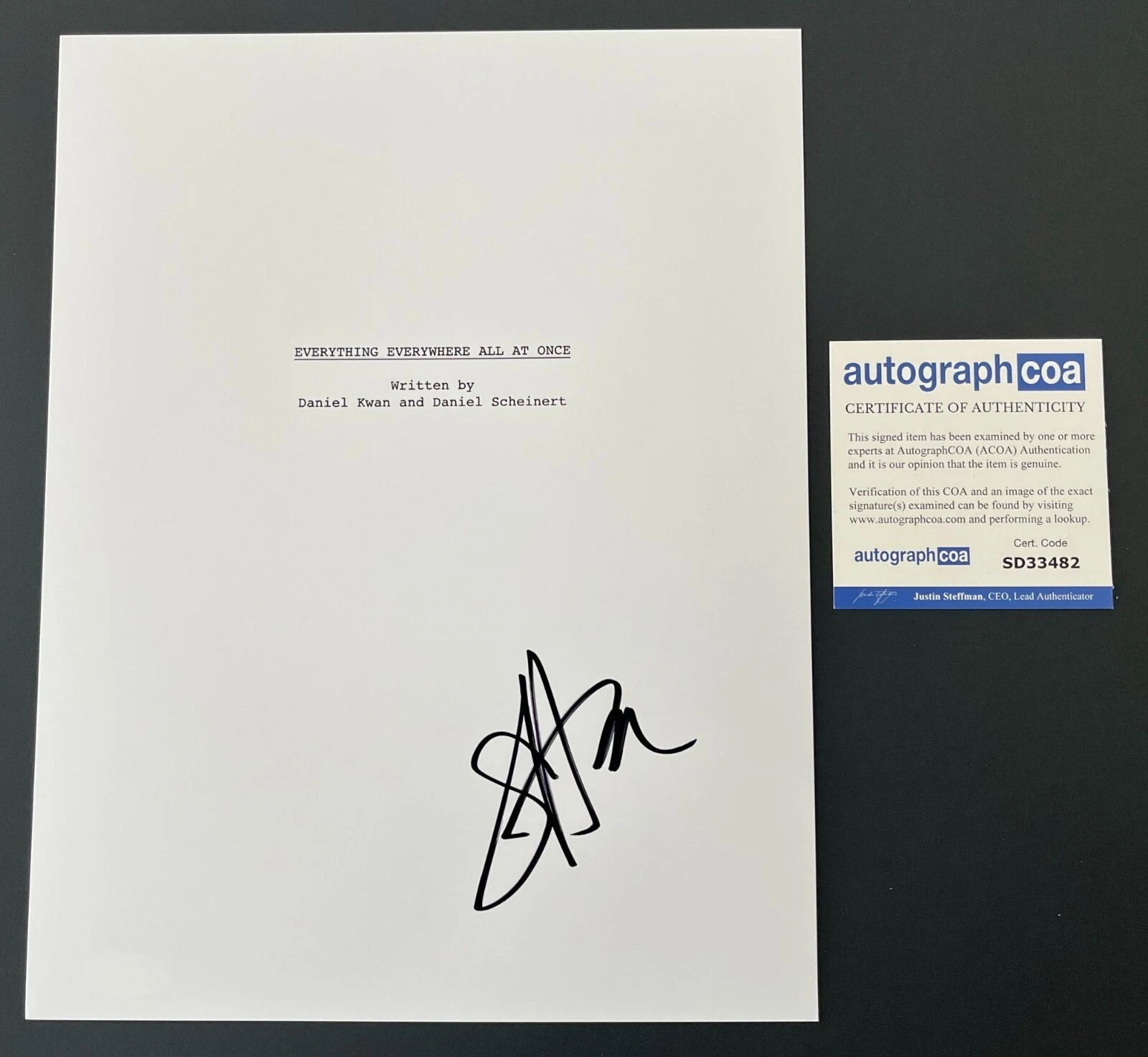 STEPHANIE HSU SIGNED EVERYTHING EVERYWHERE ALL AT ONCE SCRIPT w/EXACT PROOF COA