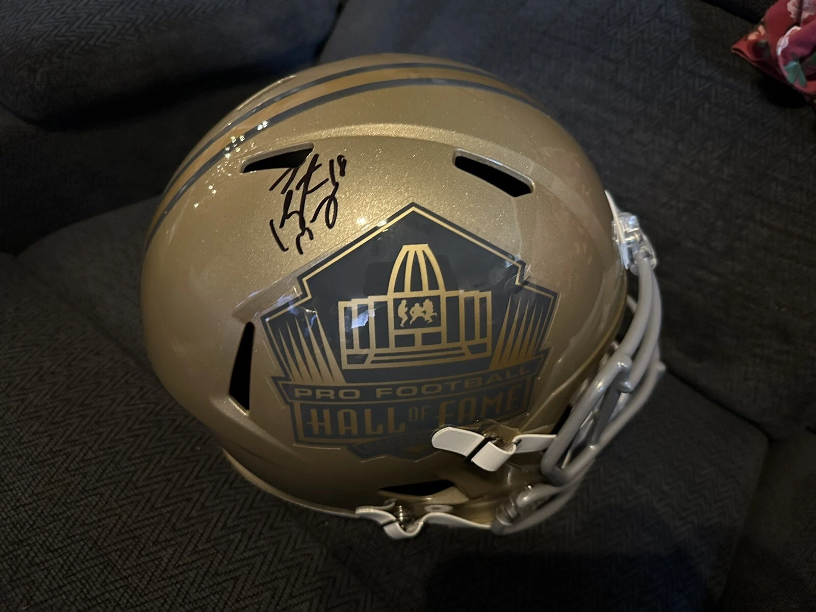 Peyton Manning Signed Full Size Replica HOF Helmet F/S PSA/DNA Authenticated COA