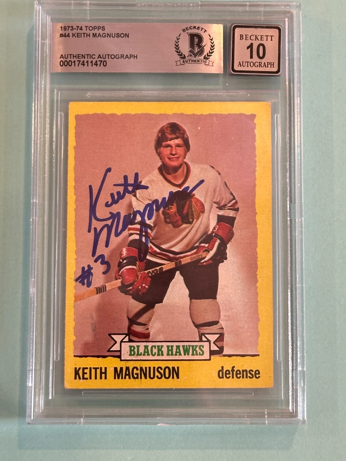 KEITH MAGNUSON Signed 1973-74 TOPPS Card #44 Beckett Auth BAS AUTO 10