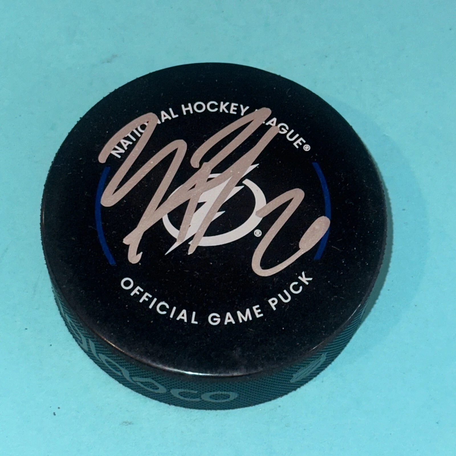 NICK PAUL Signed Tampa Bay LIGHTNING Official GAME Puck Beckett (BAS)
