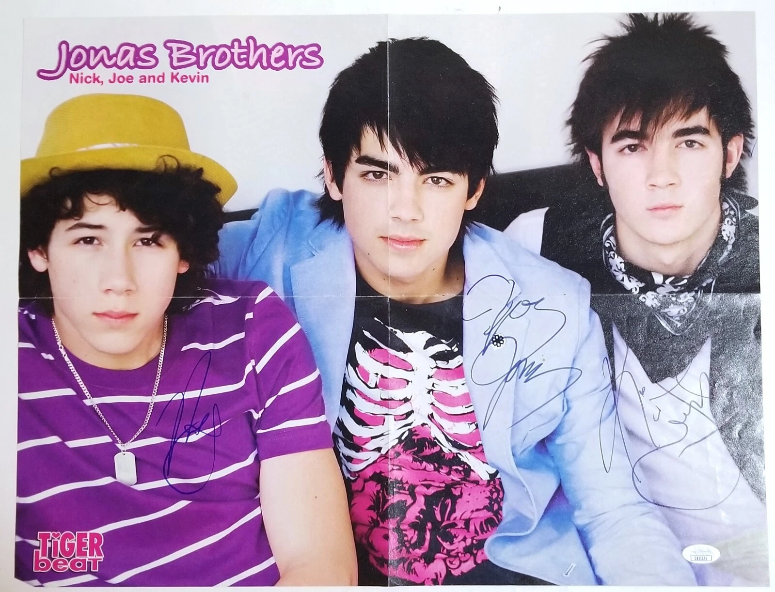 Jonas Brothers REAL early hand SIGNED Mag Foldout Poster JSA COA Autographed