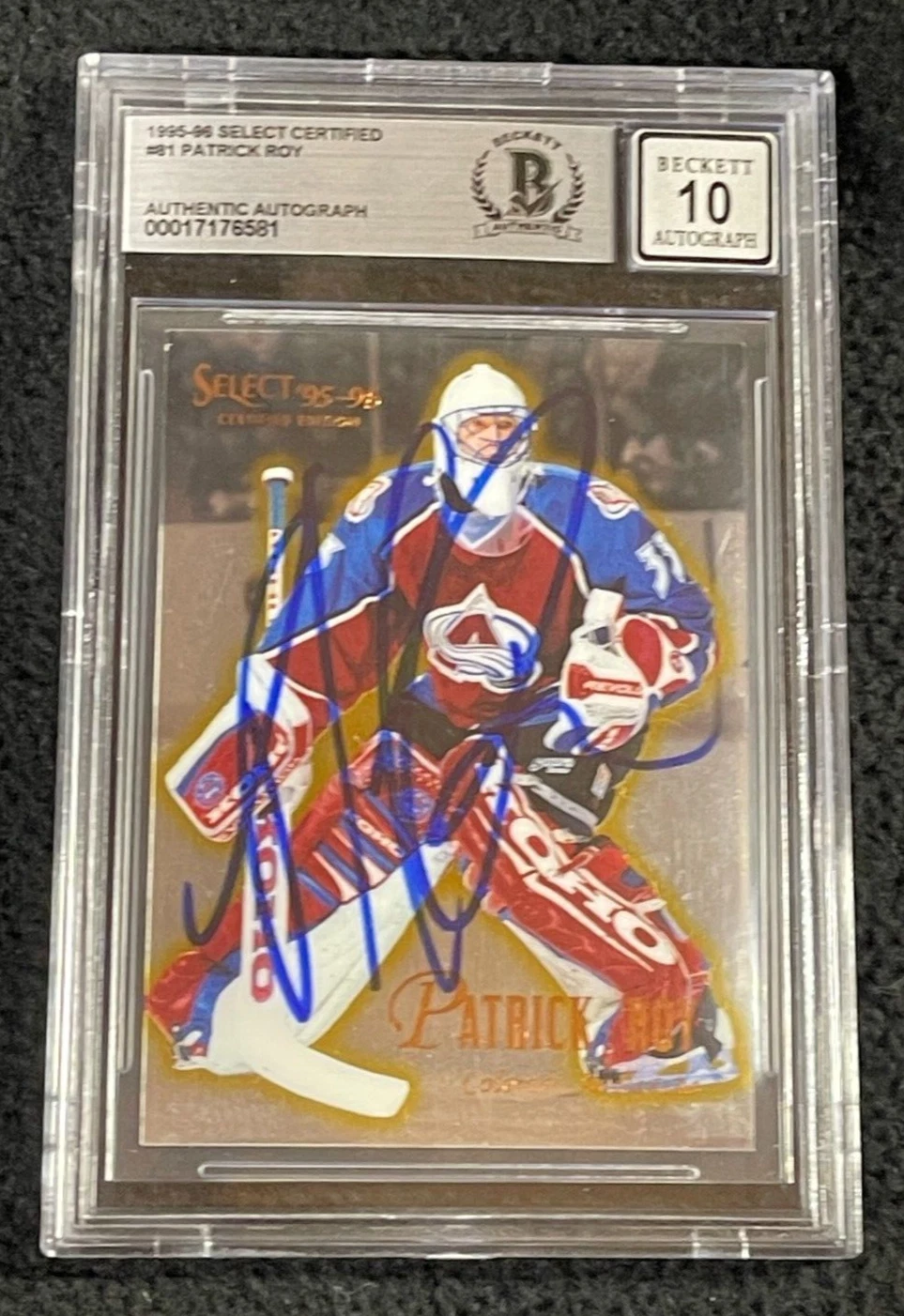 Patrick Roy Signed 1995-96 Select Certified Card #31 Beckett Auto Grade 10