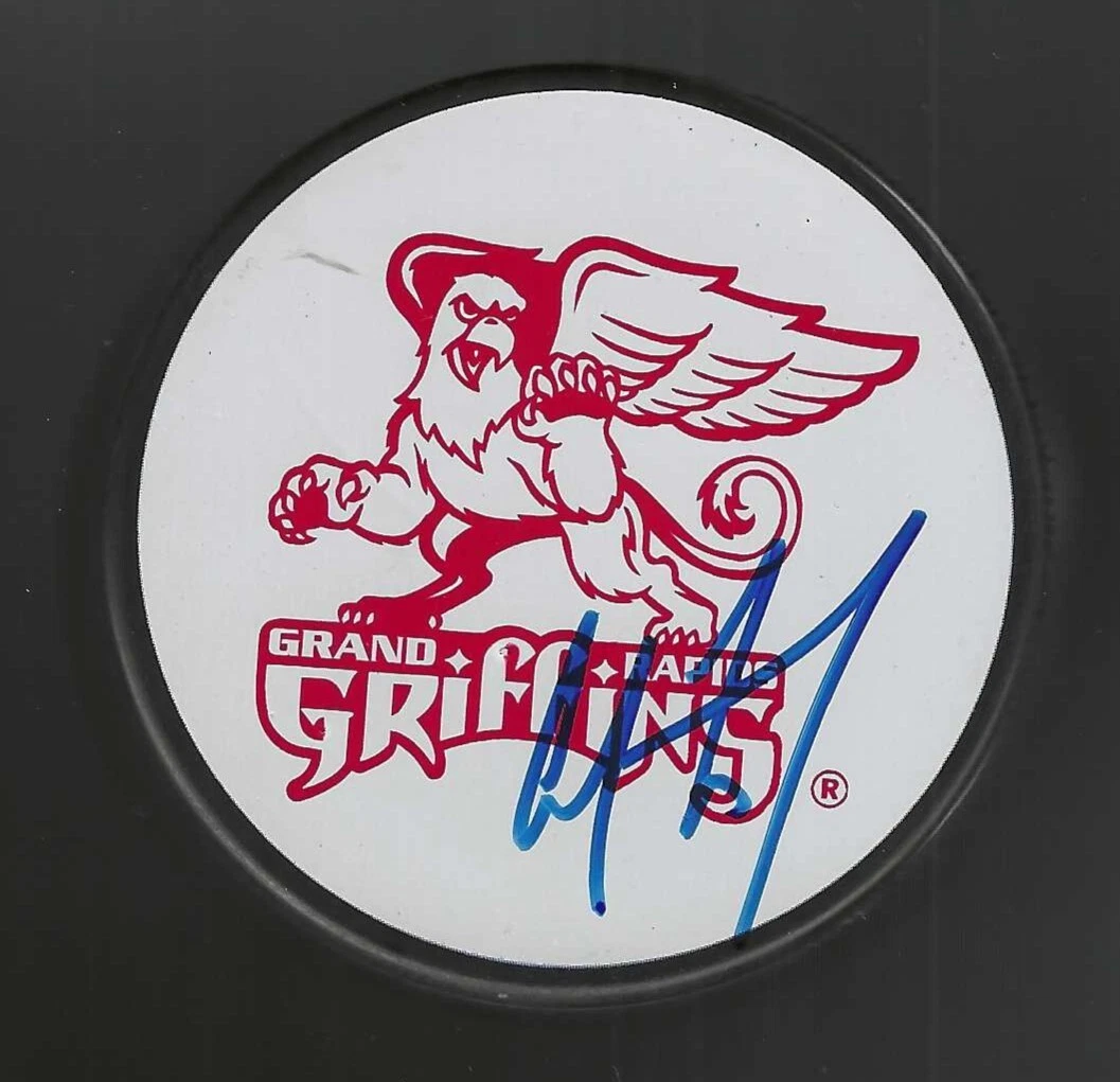 Curt Fraser Signed Grand Rapids Griffins White Puck