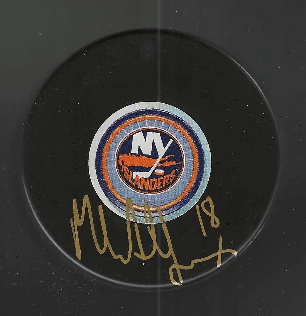 Mike Sillinger Signed New York Islanders Souvenir Puck