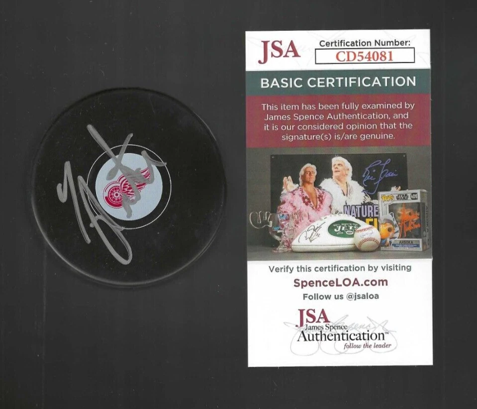 Tyler Motte Signed Detroit Red Wings Puck JSA COA