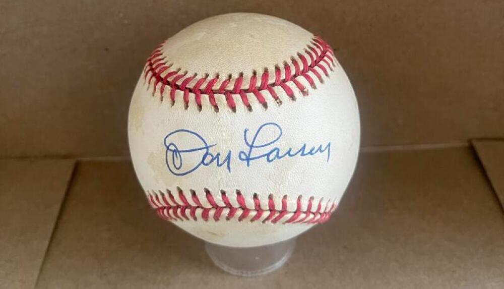 DON LARSEN NY YANKEES SIGNED AUTO VINTAGE A.L. BASEBALL BECKETT AUTH