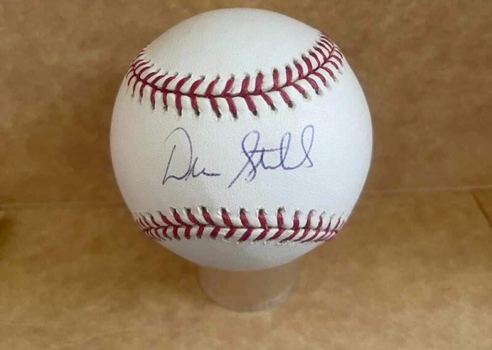 DREW STUBBS REDS SIGNED AUTOGRAPHED M.L. BASEBALL BECKETT AUTH