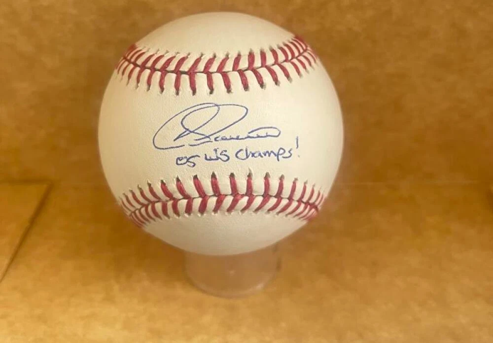 CLIFF POLITTE 05 WS CHAMPS SIGNED AUTOGRAPHED M.L. BASEBALL BECKETT AUTH