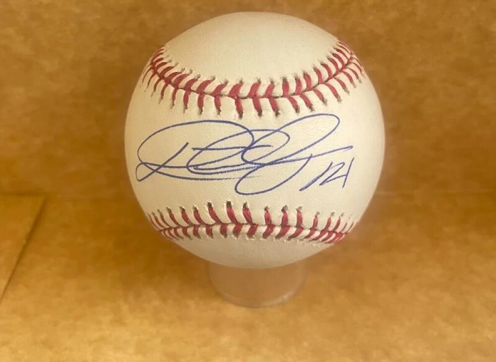 MARTIN PRADO BRAVES/MARLINS SIGNED AUTOGRAPHED M.L. BASEBALL BECKETT AUTH