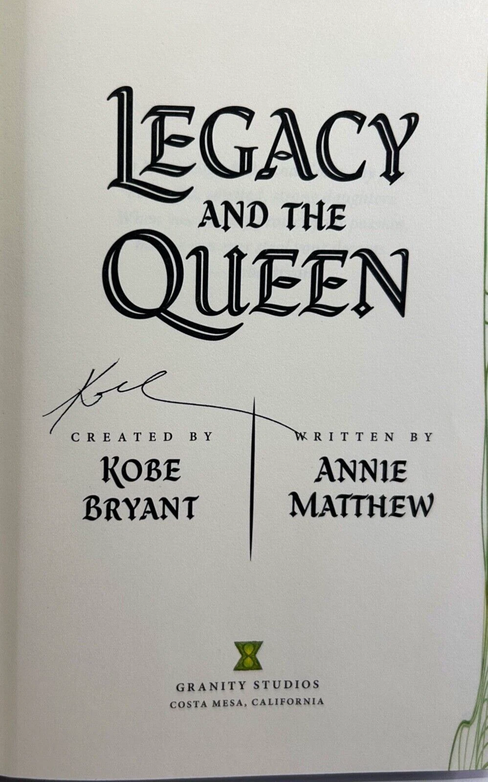 KOBE BRYANT Signed Autograph Book 