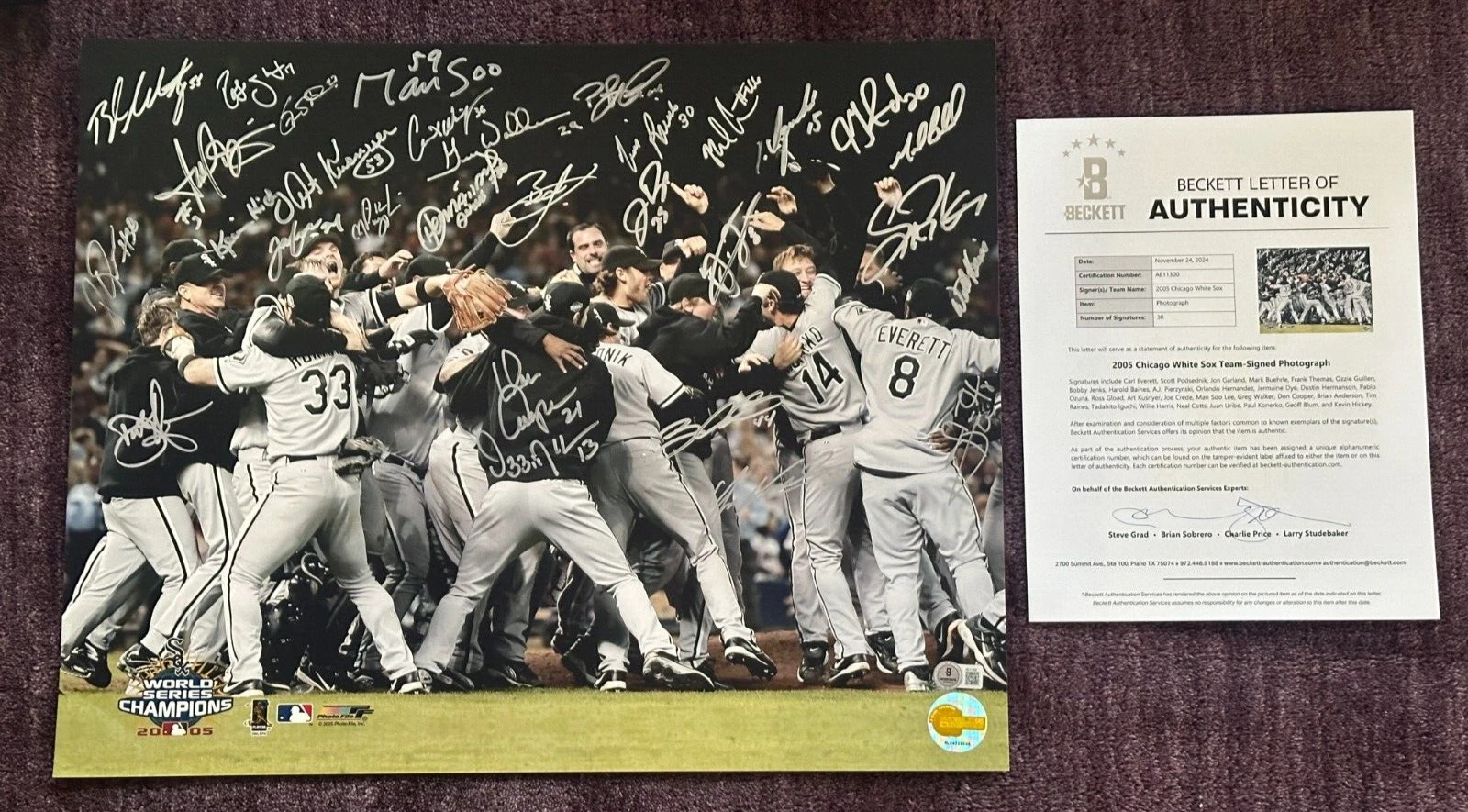 2005 WORLD SERIES CHAMPS Signed White Sox TEAM 16x20 PHOTO w/ Beckett (BAS) LOA