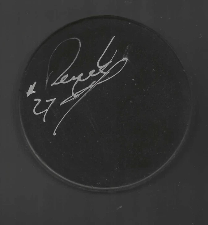 Derek King Signed Blank Puck New York Islanders Hartford Whalers Maple Leafs