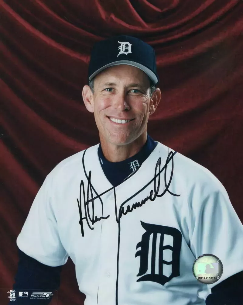 ALAN TRAMMELL Detroit Tigers 1984 Majestic Cooperstown Throwback ALAN TRAMMELL Detroit Tigers 1984 Majestic Cooperstown Throwback