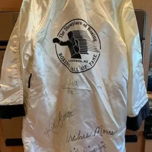 ARCHIE MOORE+KID GAVILAN+ARGUELLO+SPINKS SIGNED HOF BOXING ROBE RARE JSA