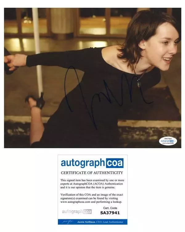 jena-malone-stepmom-autograph-signed-8x10-photo-acoa-collectible