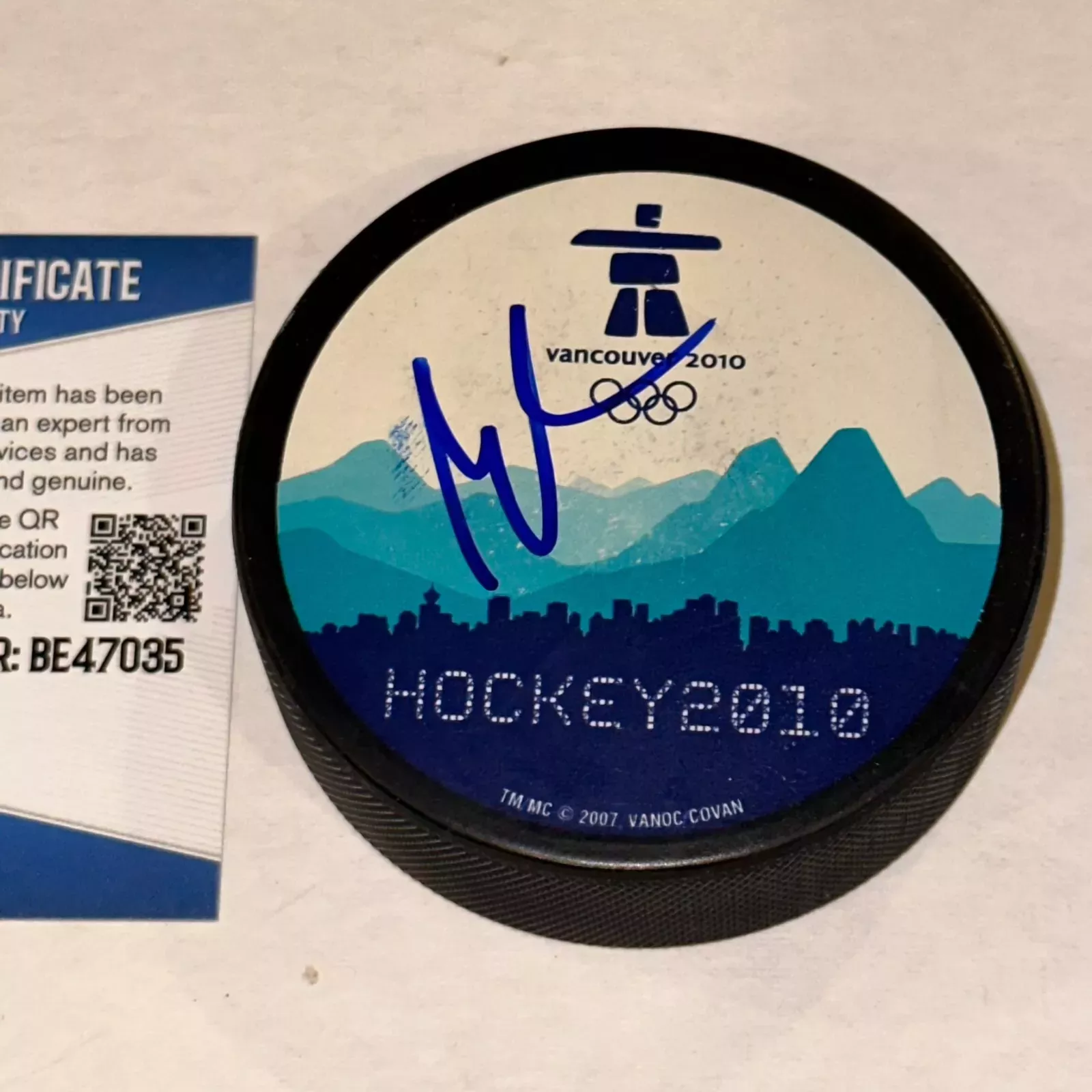 MARTIN BRODEUR Signed 2010 Vancouver OLYMPICS Puck Beckett Auth. (BAS)
Opens in a new window or tab