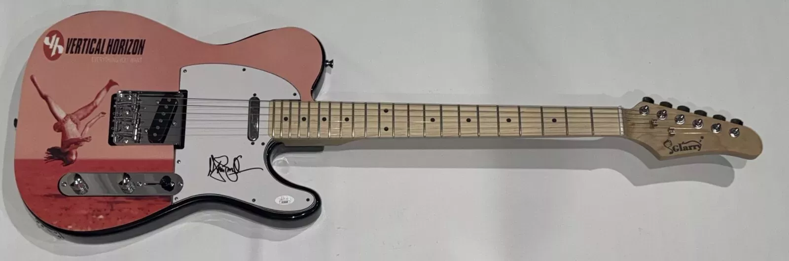 MATT SCANNELL SIGNED CUSTOM VERTICAL HORIZON EVERYTHING YOU WANT GUITAR JSA COA