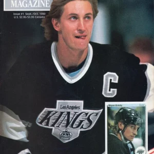 WAYNE GRETZKY BECKETT HOCKEY MAGAZINE 1990 AMAZING CONDITION RARE #1 ISSUE