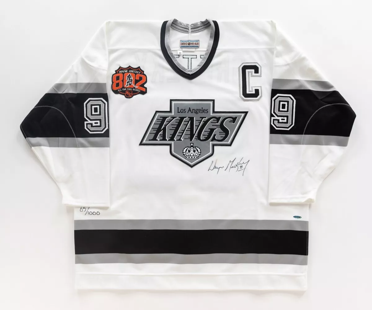 WAYNE GRETZKY SIGNED LOS ANGELES KINGS “802” CAPTAINS JERSEY UDA UPPER DECK COA COLLECTIBLE MEMORABILIA
