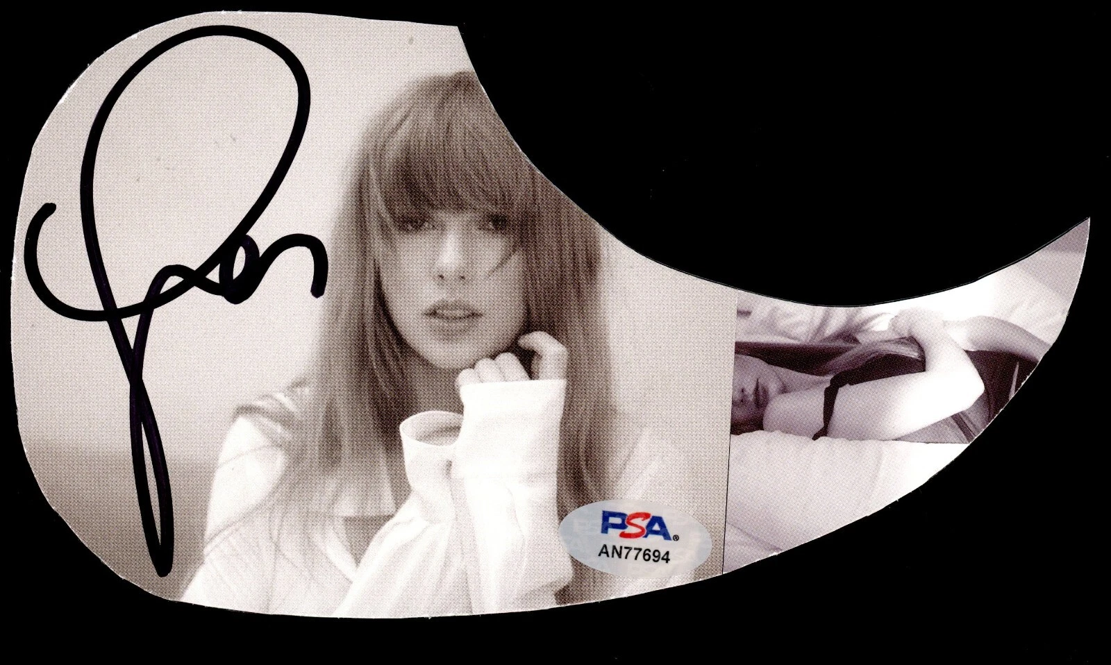 TAYLOR SWIFT SIGNED GUITAR PICK GUARD PSA DNA COA SEXY HOT AUTOGRAPH PICKGUARD