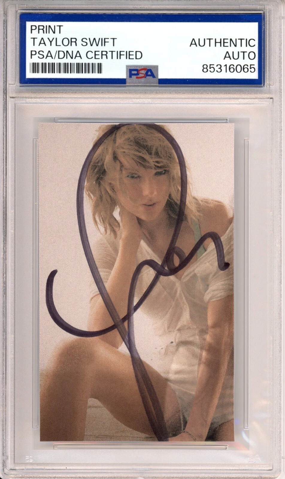 TAYLOR SWIFT Signed SEXY GQ Magazine Picture Autographed Print Cut PSA DNA COA