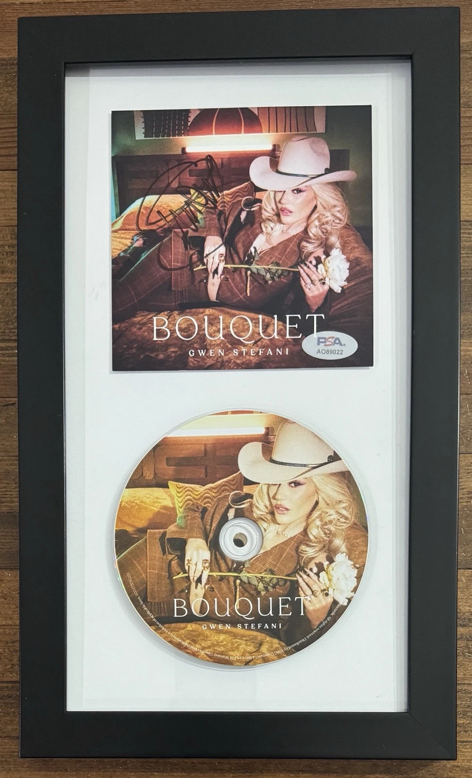 FRAMED Gwen Stefani Bouquet CD & SIGNED Cover Art Card Autographed PSA DNA COA