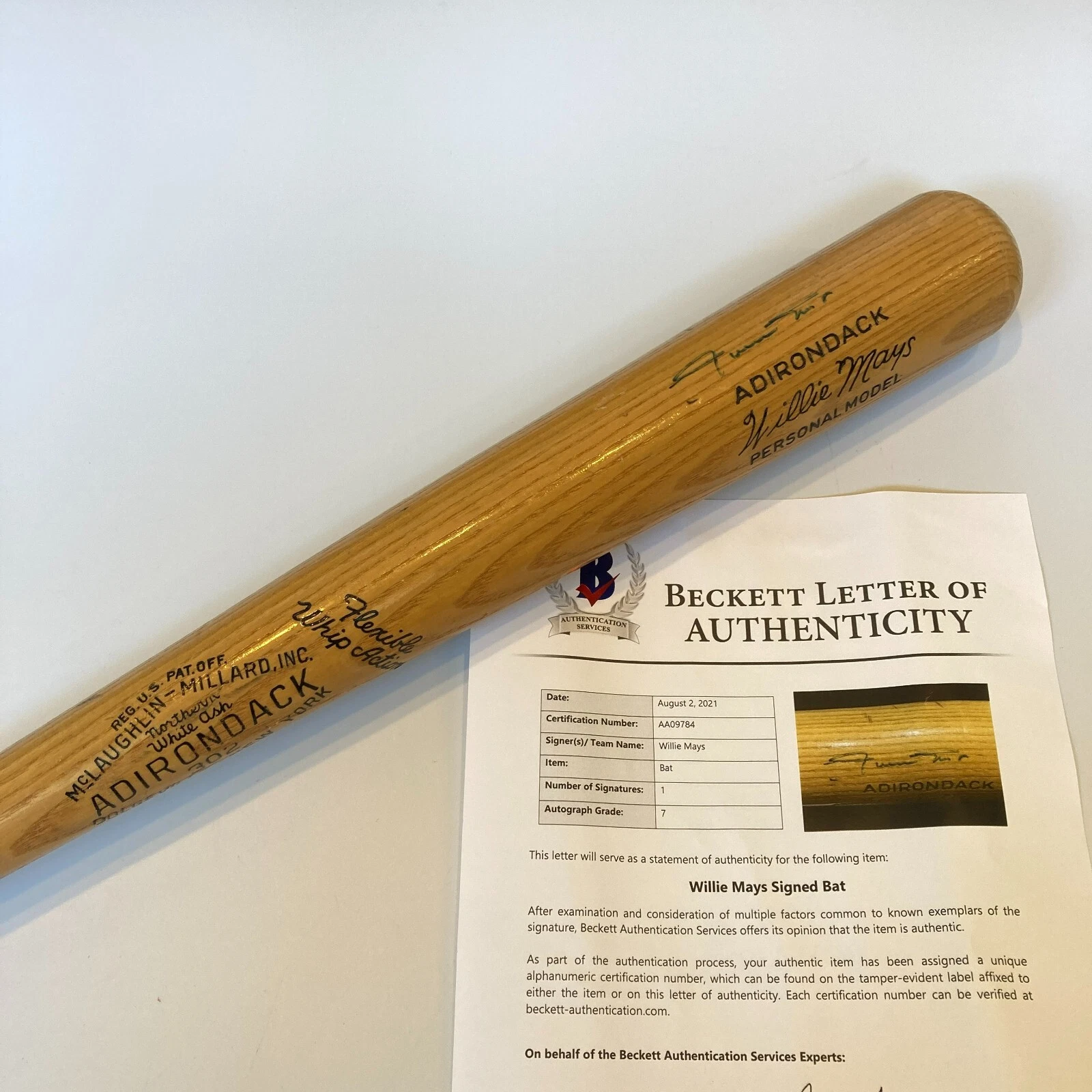WILLIE MAYS SIGNED ADIRONDACK GAME MODEL BASEBALL BAT BECKETT COA COLLECTIBLE MEMORABILIA