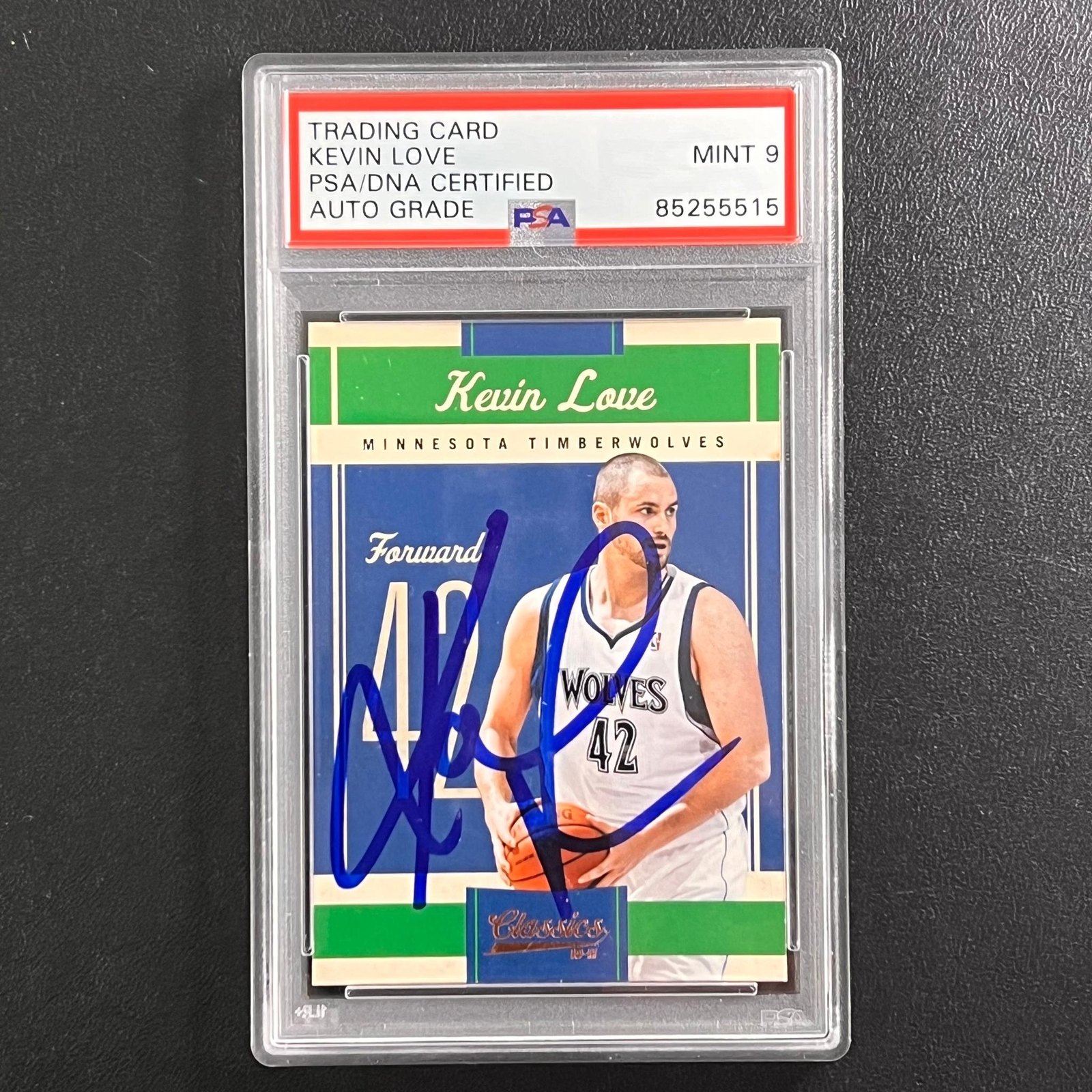2010-11 Panini Classics #37 Kevin Love Signed Card AUTO PSA Mint 9 Slabbed Timbe