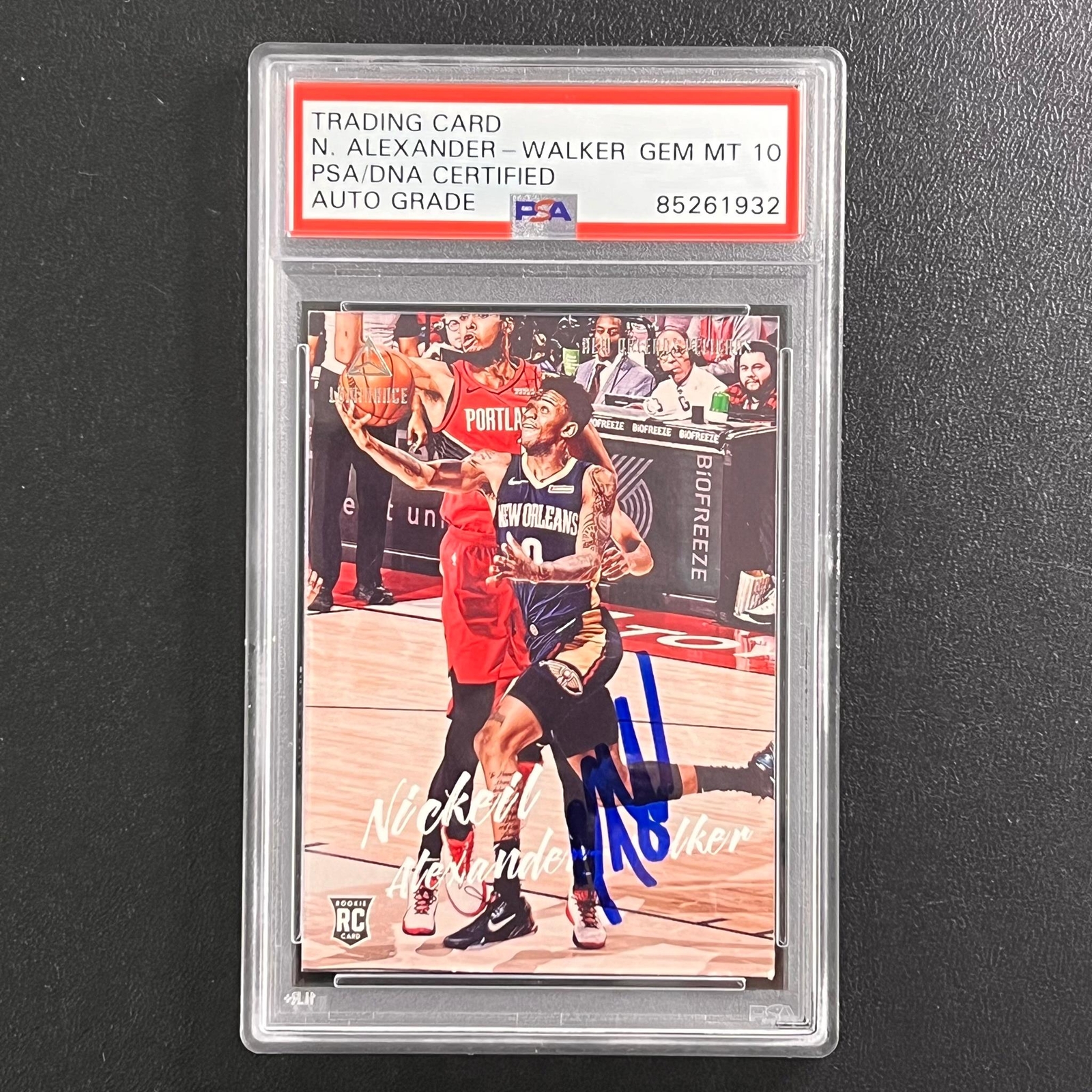 2019-20 Panini Chronicles #144 Nickeil Alexander Walker Signed Card AUTO 10 PSA