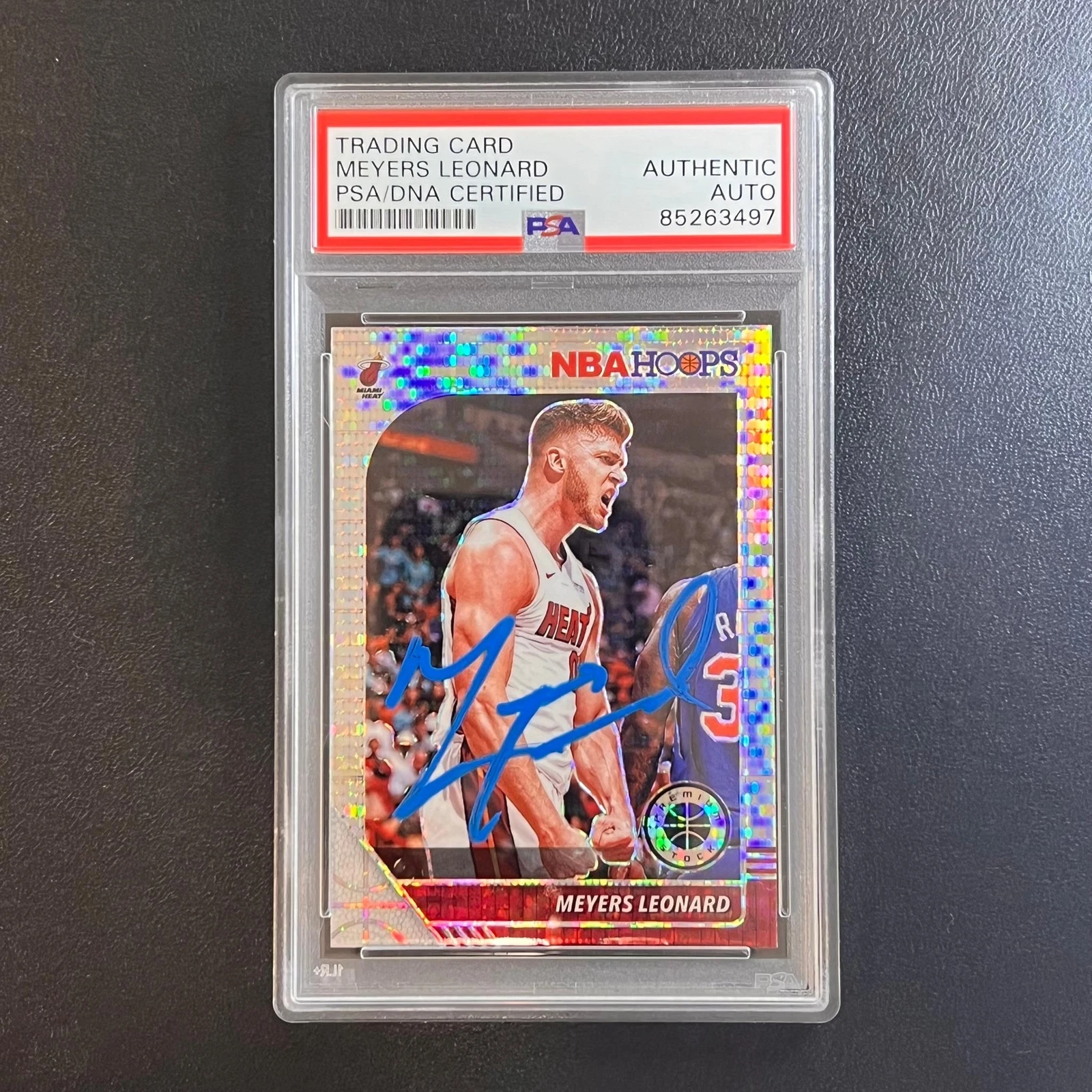 2019-20 Panini Hoops Premium Stock #161 Meyers Leonard Signed Card AUTO PSA Slab