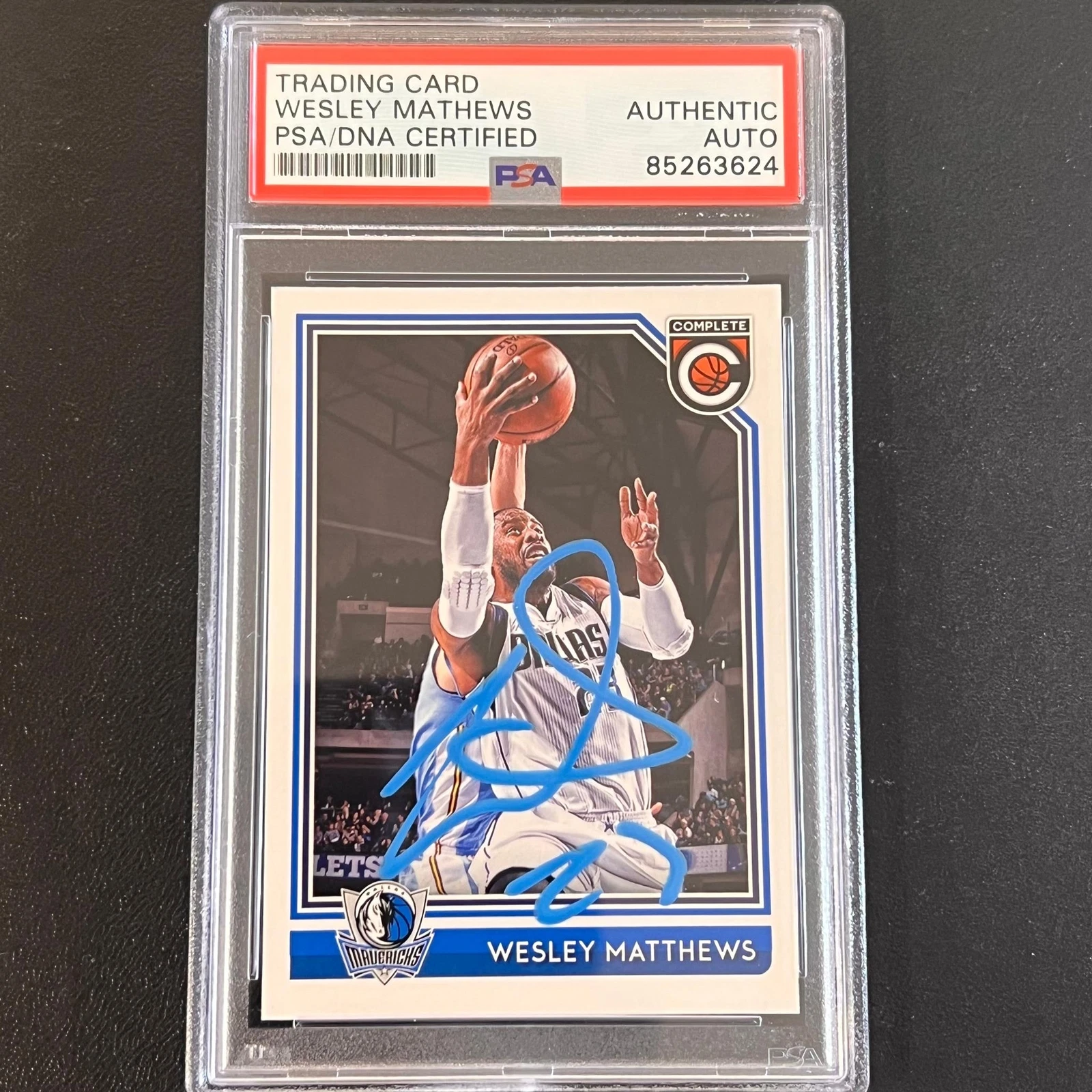 2016-17 Panini- Complete #199 Wesley Matthews Signed Card AUTO PSA Slabbed Maver