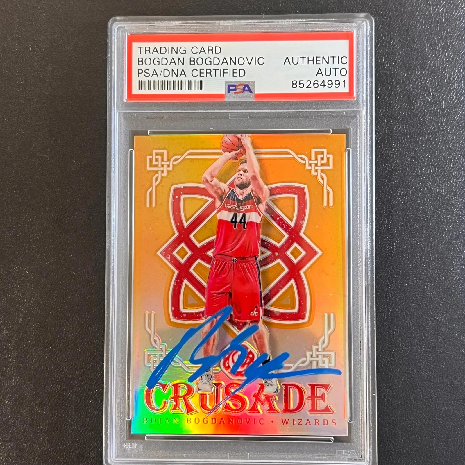 2016-17 Panini Excalibur #64 Bojan Bogdanovic Signed Card AUTO PSA Slabbed Wizar